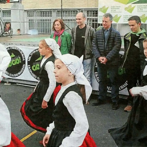 ESKOLA-PUBLIKOA-1